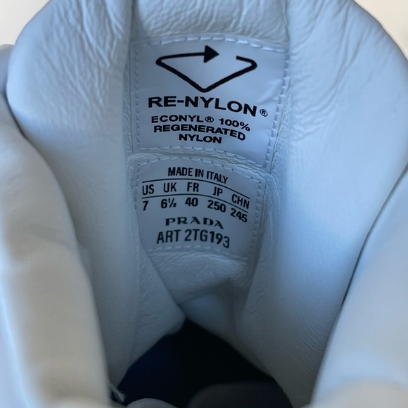 PRADA X ADIDAS - Picture 6 of 6